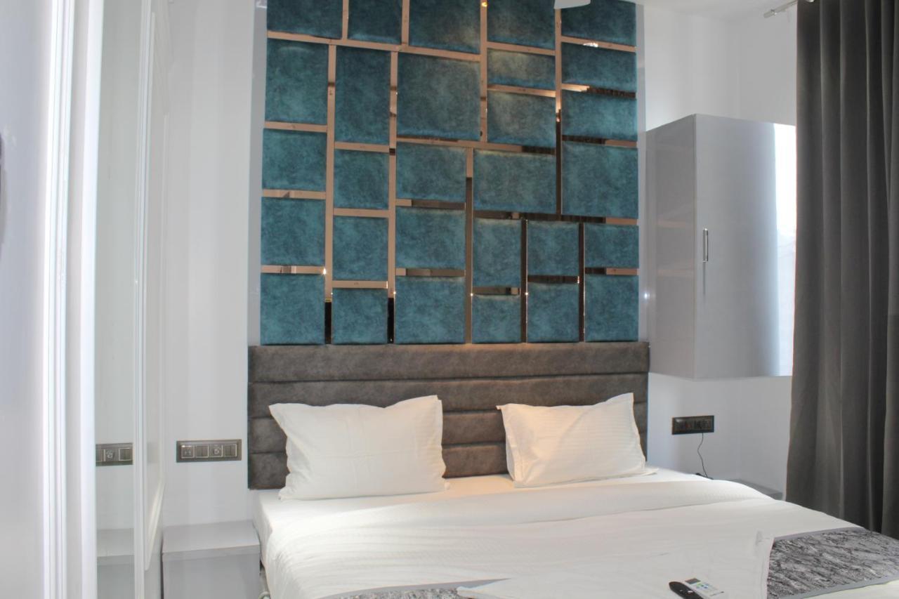 Hotel The Lowell Surat Eksteriør billede